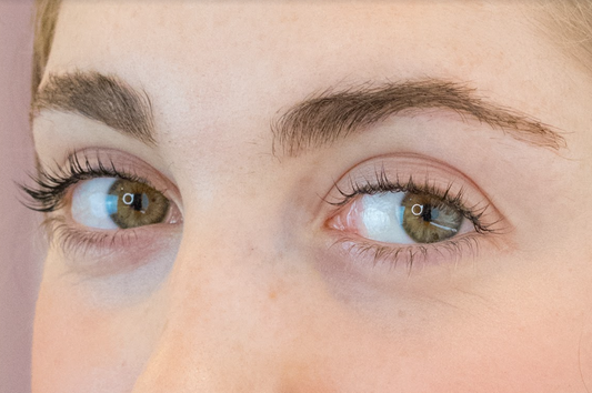 EYELASH TINT