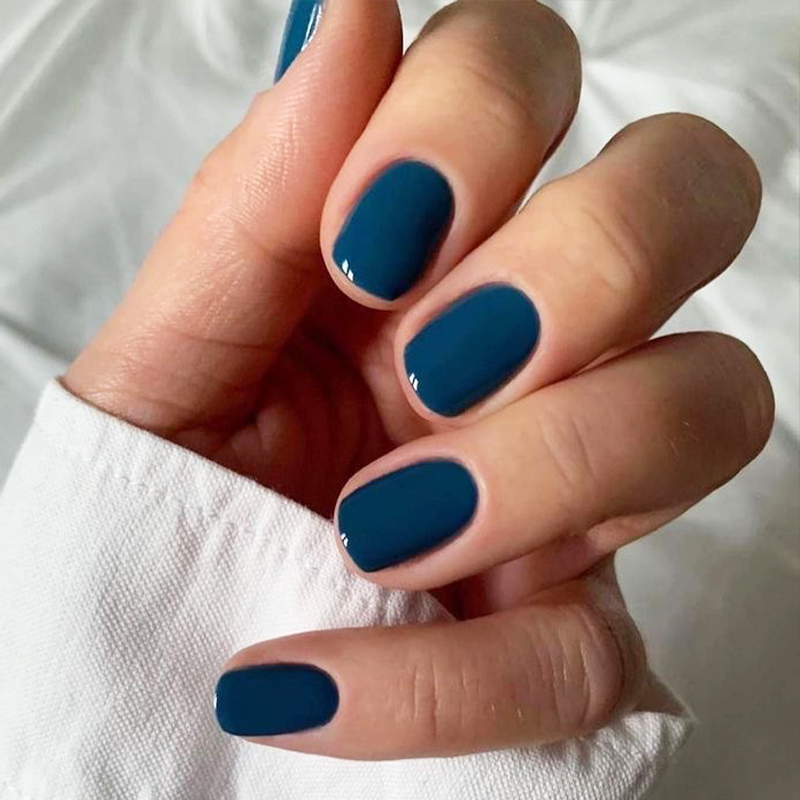 Manicura Semipermanente OPI