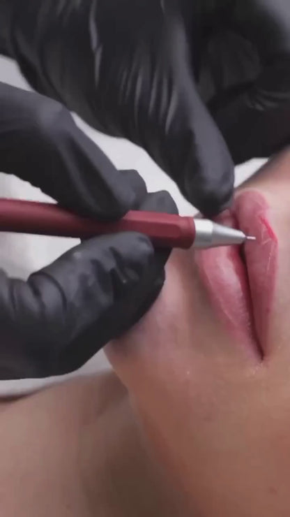 ACUARELA LIPS